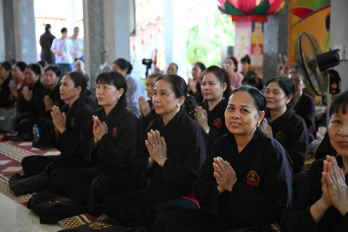 Chùa Gôi, xã Vụ Bản, trang nghiêm tổ chức lễ tắm Phật và khóa lễ quy y Tam bảo插图10