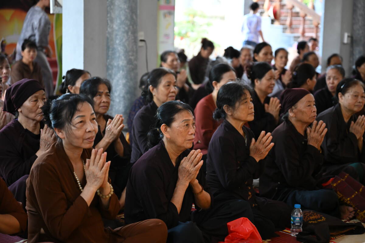 Chùa Gôi, xã Vụ Bản, trang nghiêm tổ chức lễ tắm Phật và khóa lễ quy y Tam bảo插图11