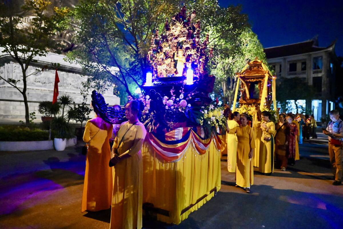 Ninh Bình: Trung tâm Phật giáo Trúc Lâm Thiên Trường trang nghiêm tổ chức lễ rước Phật kính mừng đại lễ Phật đản PL.2570 – DL.2026插图8