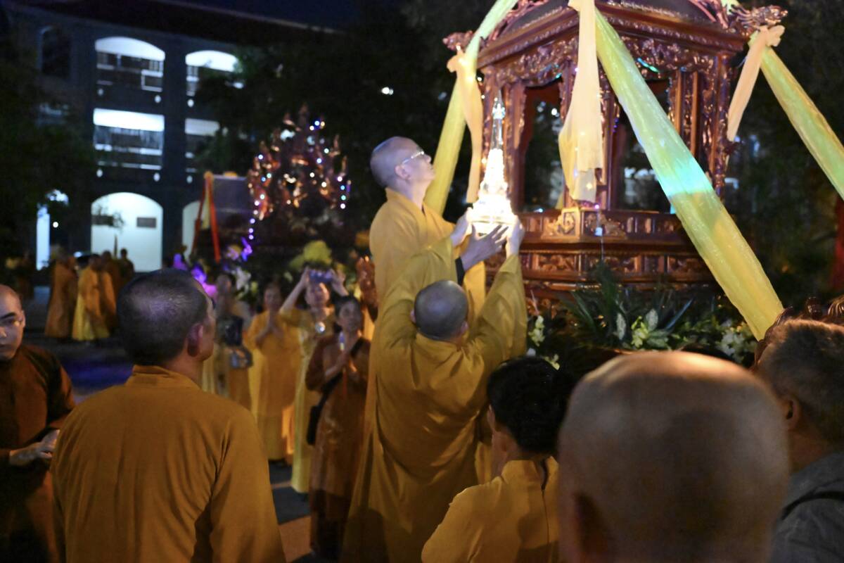 Ninh Bình: Trung tâm Phật giáo Trúc Lâm Thiên Trường trang nghiêm tổ chức lễ rước Phật kính mừng đại lễ Phật đản PL.2570 – DL.2026插图21