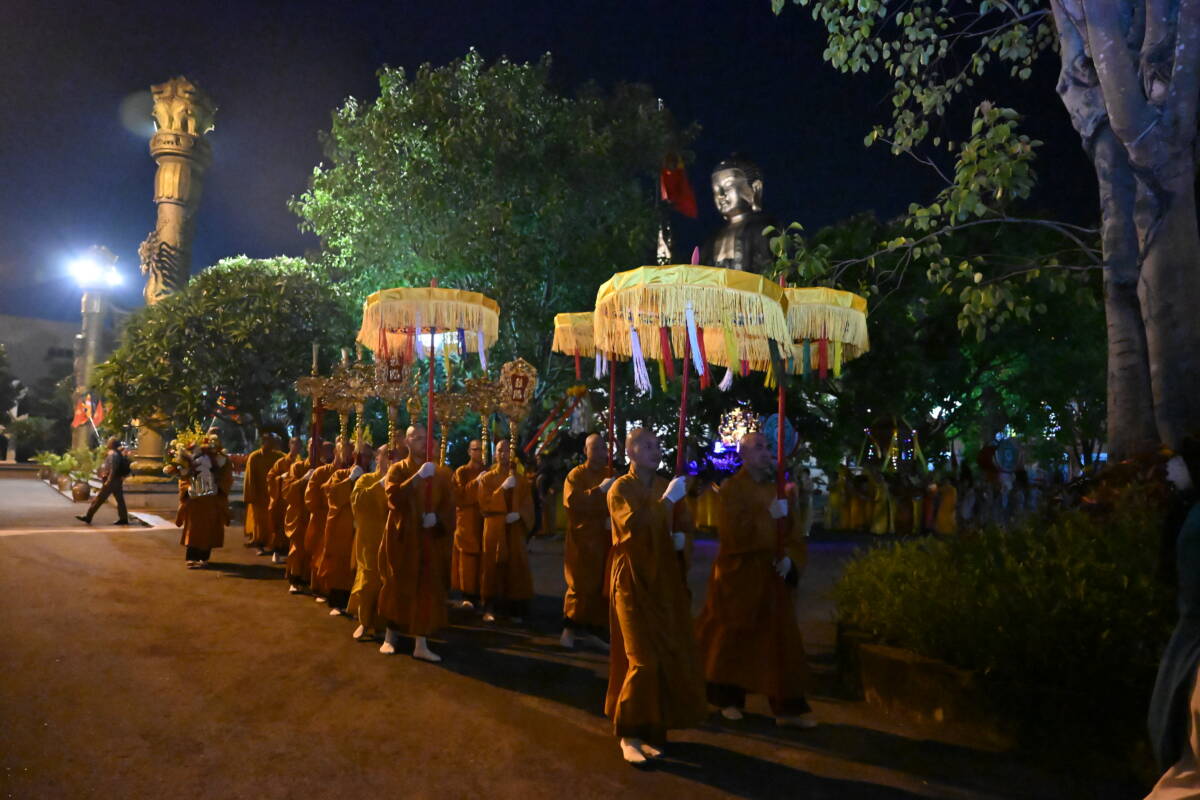 Ninh Bình: Trung tâm Phật giáo Trúc Lâm Thiên Trường trang nghiêm tổ chức lễ rước Phật kính mừng đại lễ Phật đản PL.2570 – DL.2026插图27