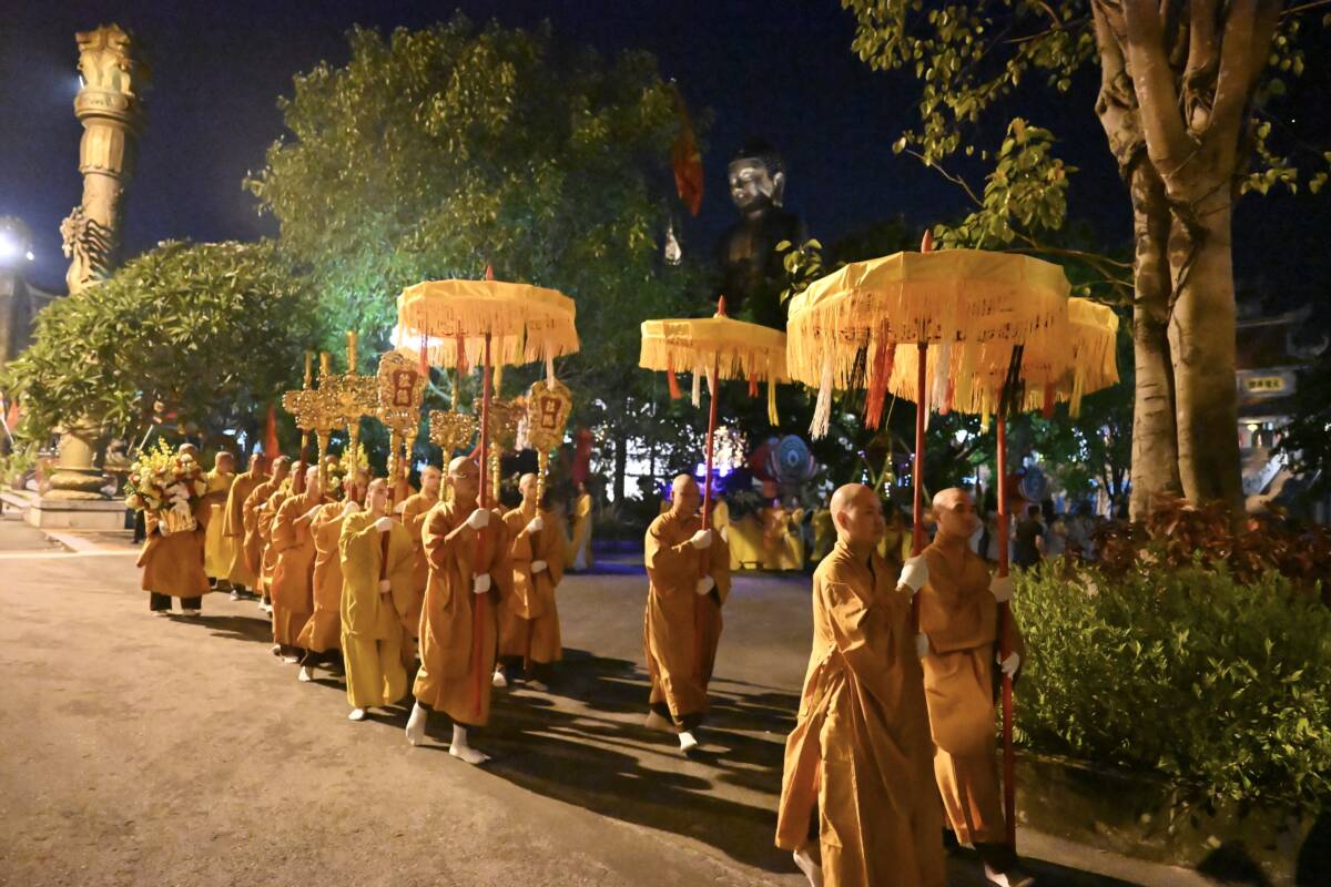 Ninh Bình: Trung tâm Phật giáo Trúc Lâm Thiên Trường trang nghiêm tổ chức lễ rước Phật kính mừng đại lễ Phật đản PL.2570 – DL.2026插图28