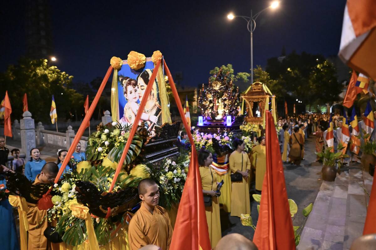 Ninh Bình: Trung tâm Phật giáo Trúc Lâm Thiên Trường trang nghiêm tổ chức lễ rước Phật kính mừng đại lễ Phật đản PL.2570 – DL.2026插图40